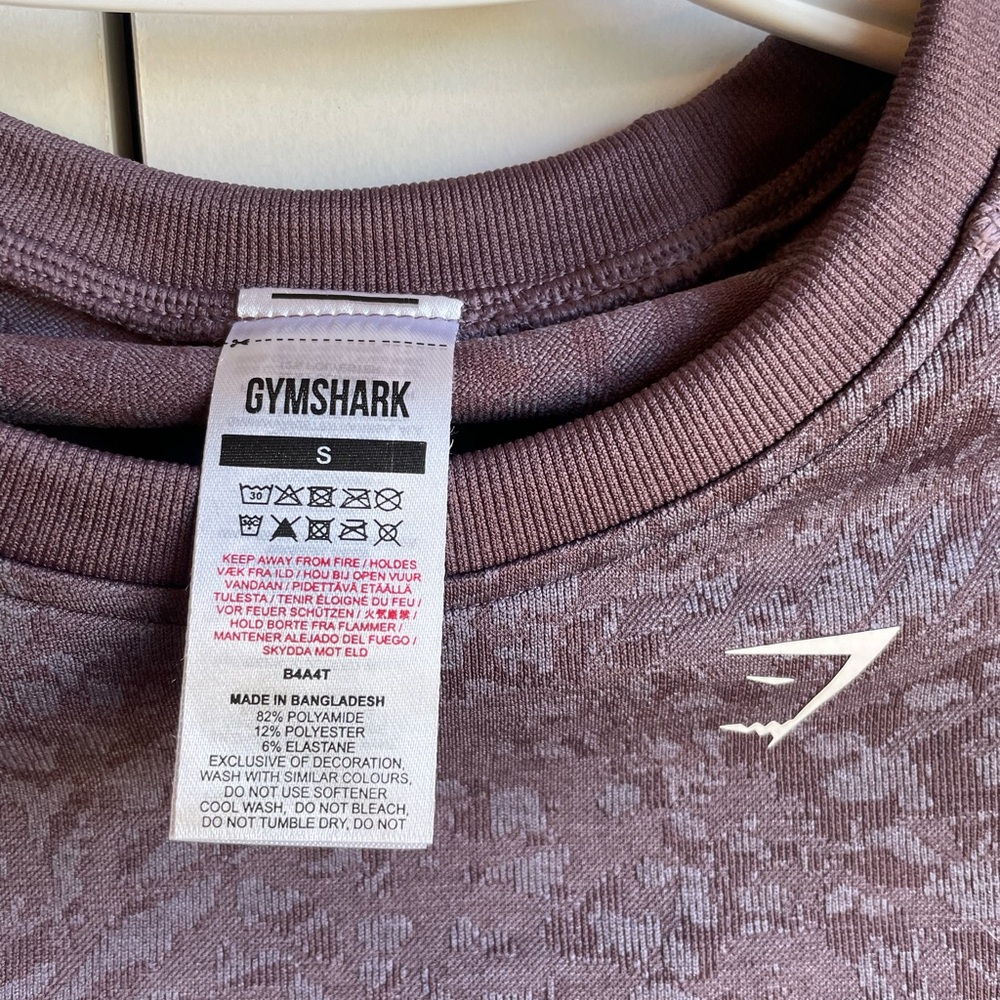 Gymshark Adapt Animal Seamless Lace Up Back Top - Picture 2 of 5
